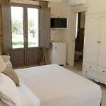 Casale Giuseppe Bed and Breakfast 4*